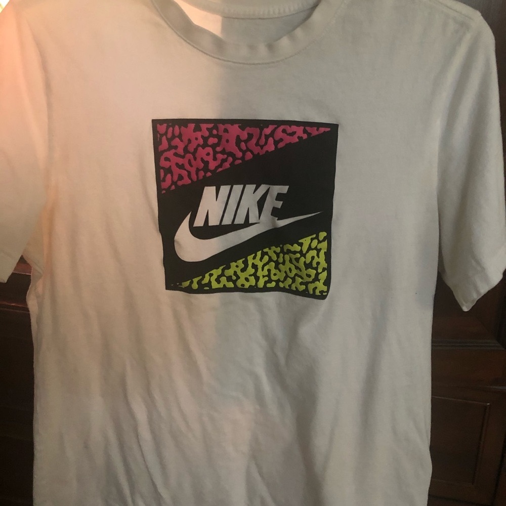 Large Nike tshirt